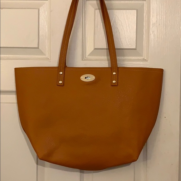 Tote - Picture 4 of 6